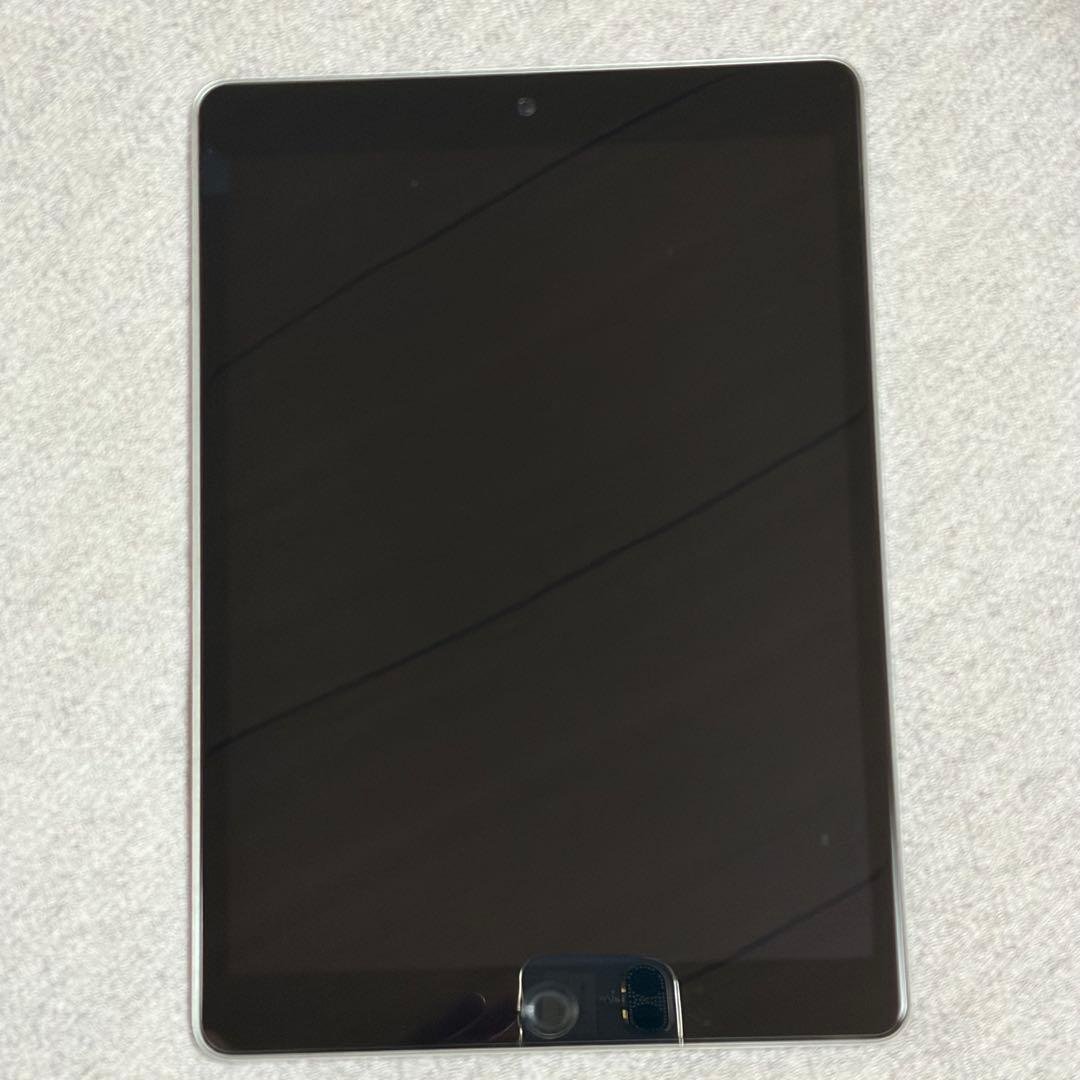 Apple iPad シルバー 本体 10.2 第9世第 Wi-Fi