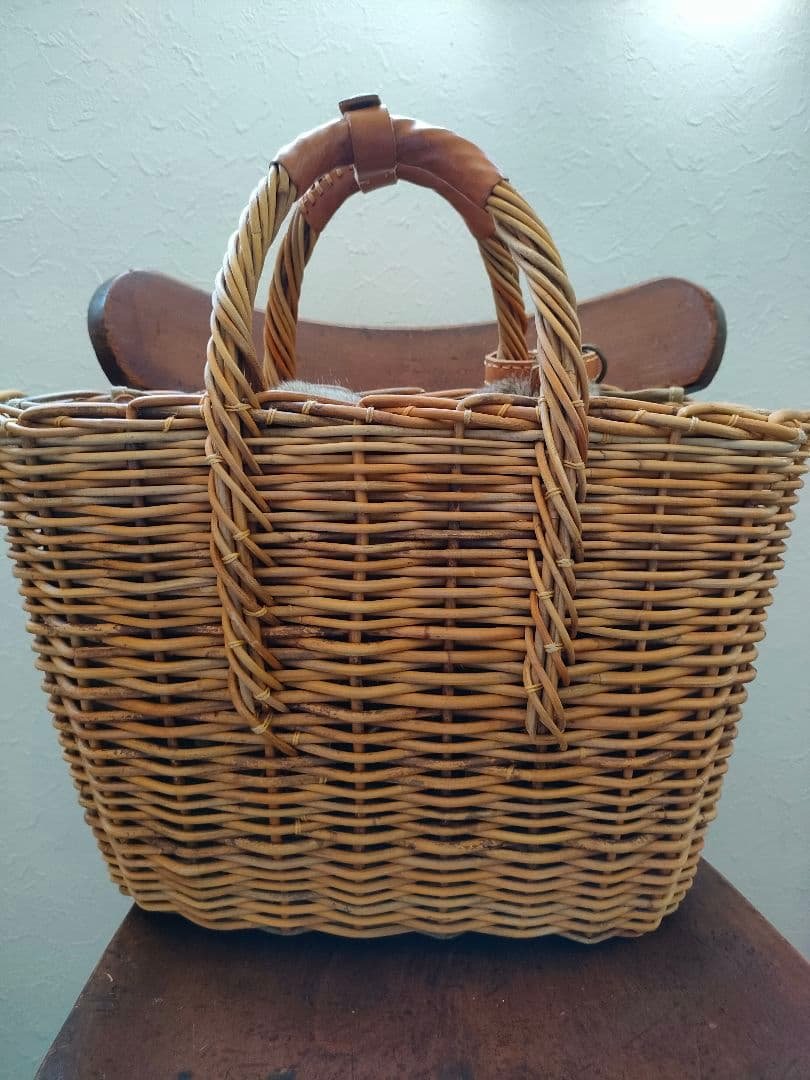 美品　ebagos エバゴス　紅籐カゴ　トートバッグ　ラビットファー