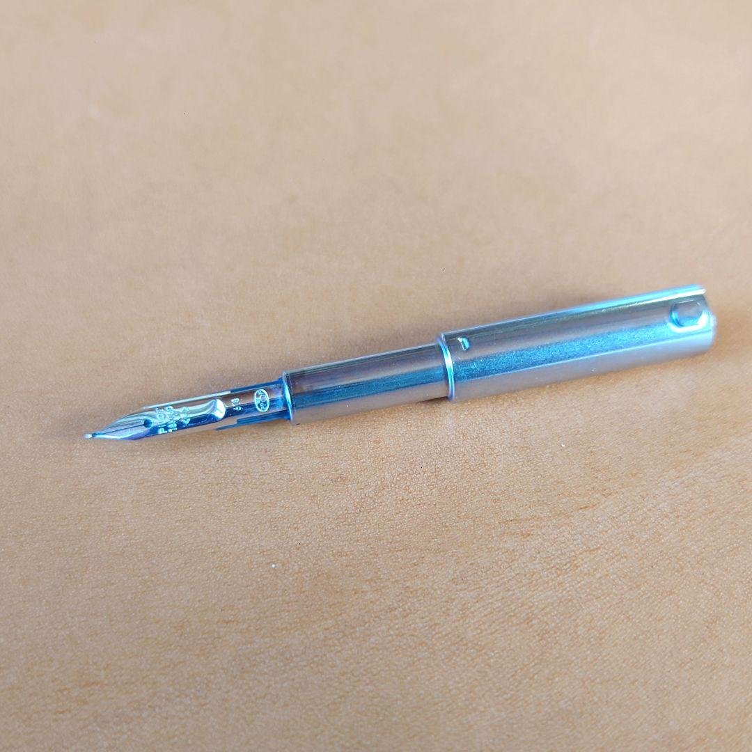 PILOT キャップレス万年筆 ブラックマット F コンバーター付き